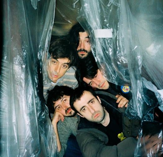 For those who are interested in the Spanish scene, the punk band Los Chivatos will make a mistress in R/Independentspain on June 3. Pass you if you feel like it!