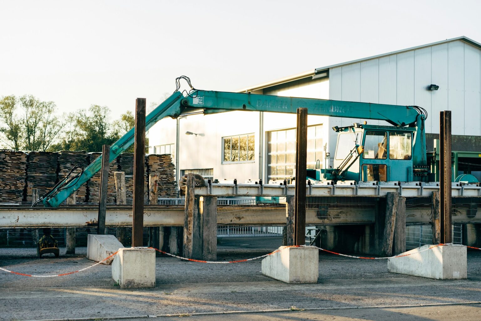 The ProLift Rigging Company Explains Industrial Energy Storage Solutions