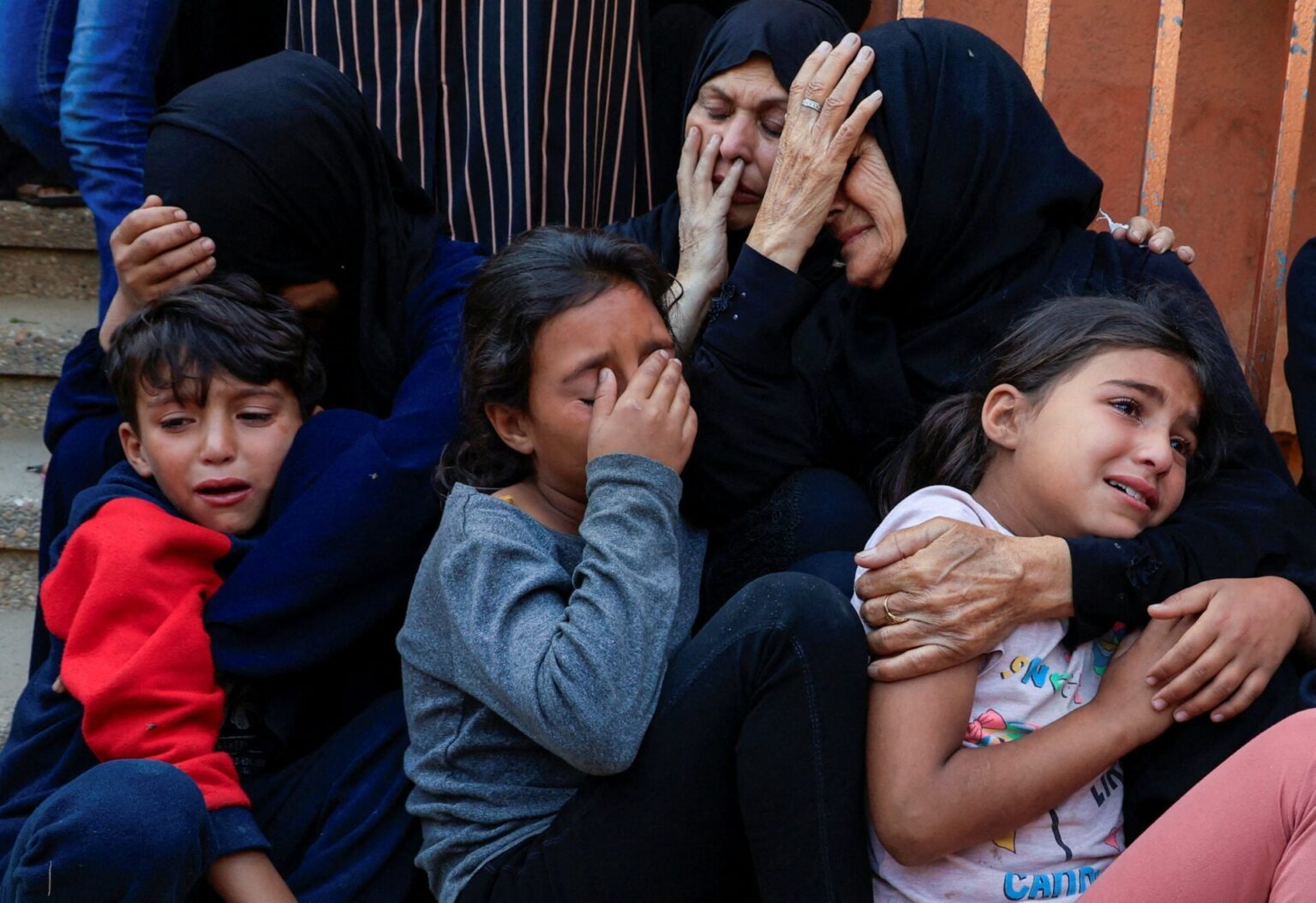 Gaza: Exercises of Aponia by the Greek Government
