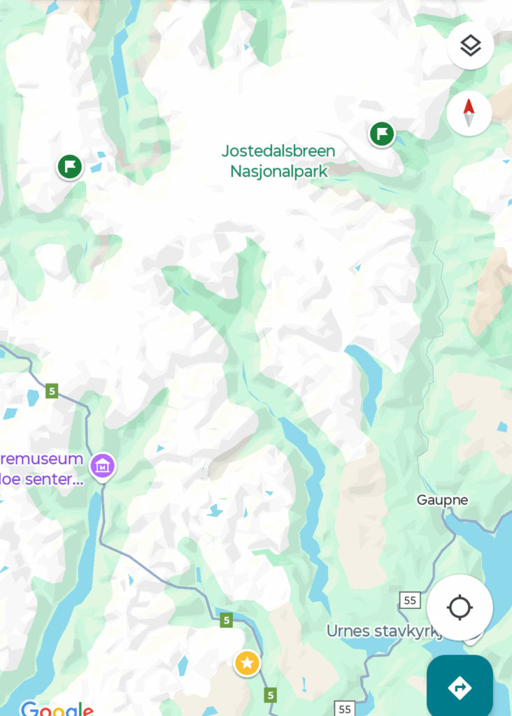 Jostedalsbreen hiking in June