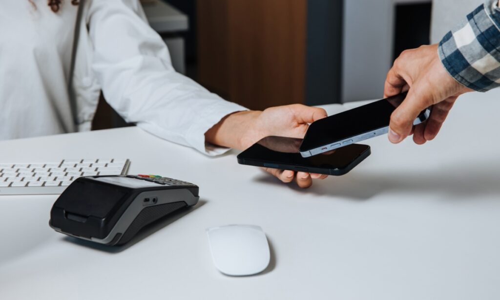 Apple Expands ‘Tap to Pay on iPhone’ Availability in Europe Apple Expands ‘Tap to Pay on iPhone’ Availability in Europe