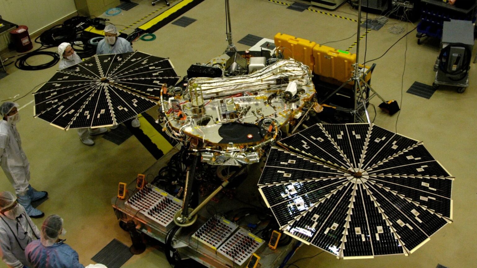 Not-so-clean rooms: Scientists discover 26 new microbe species in NASA spacecraft facility