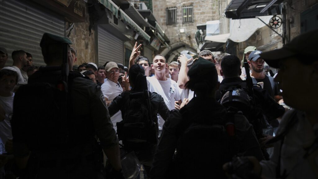 Chanting 'Death to Arabs,' Israeli nationalists gather for annual march in Jerusalem