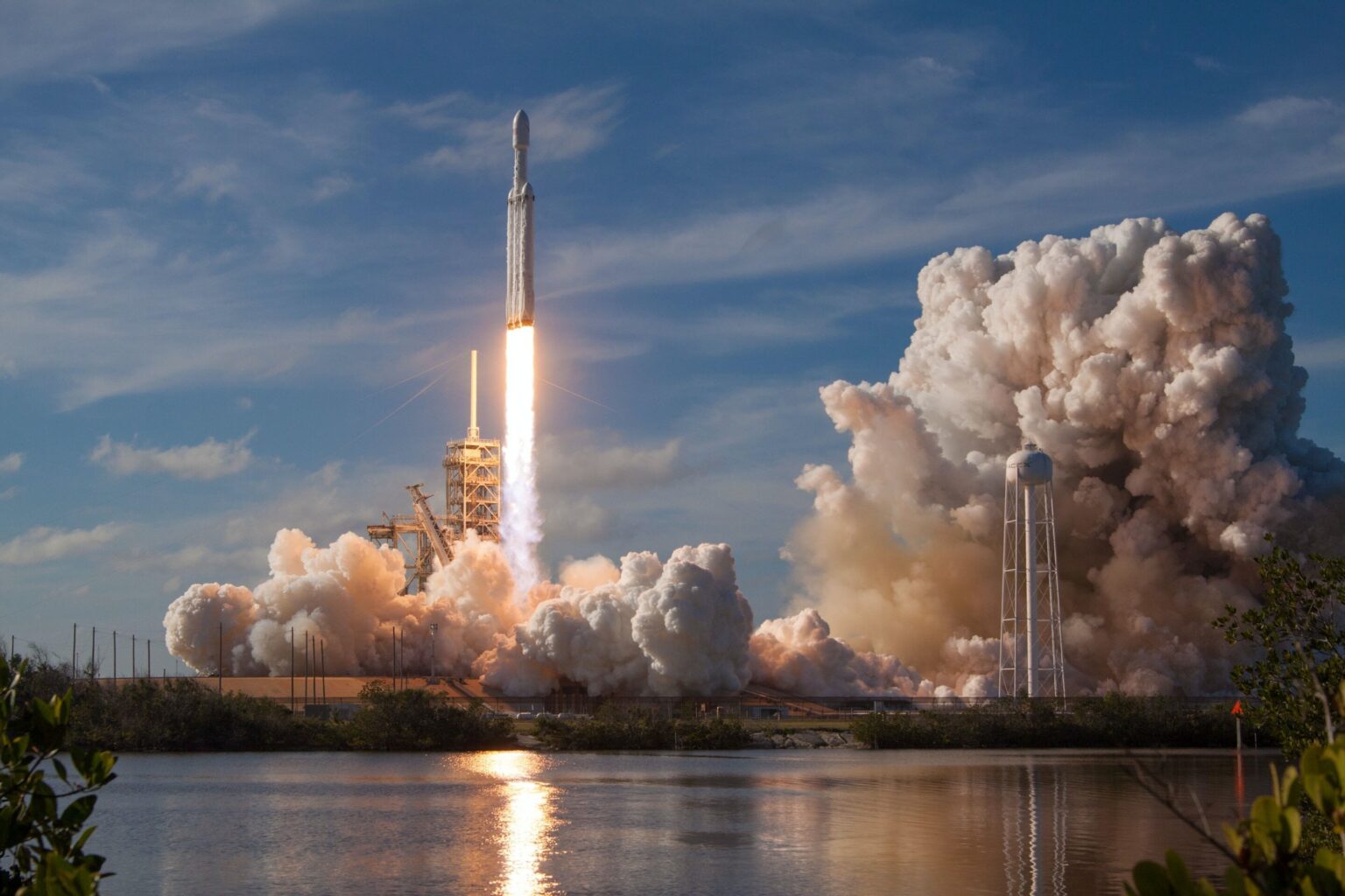 Aiming for less explosive end, SpaceX targets Starship launch this evening