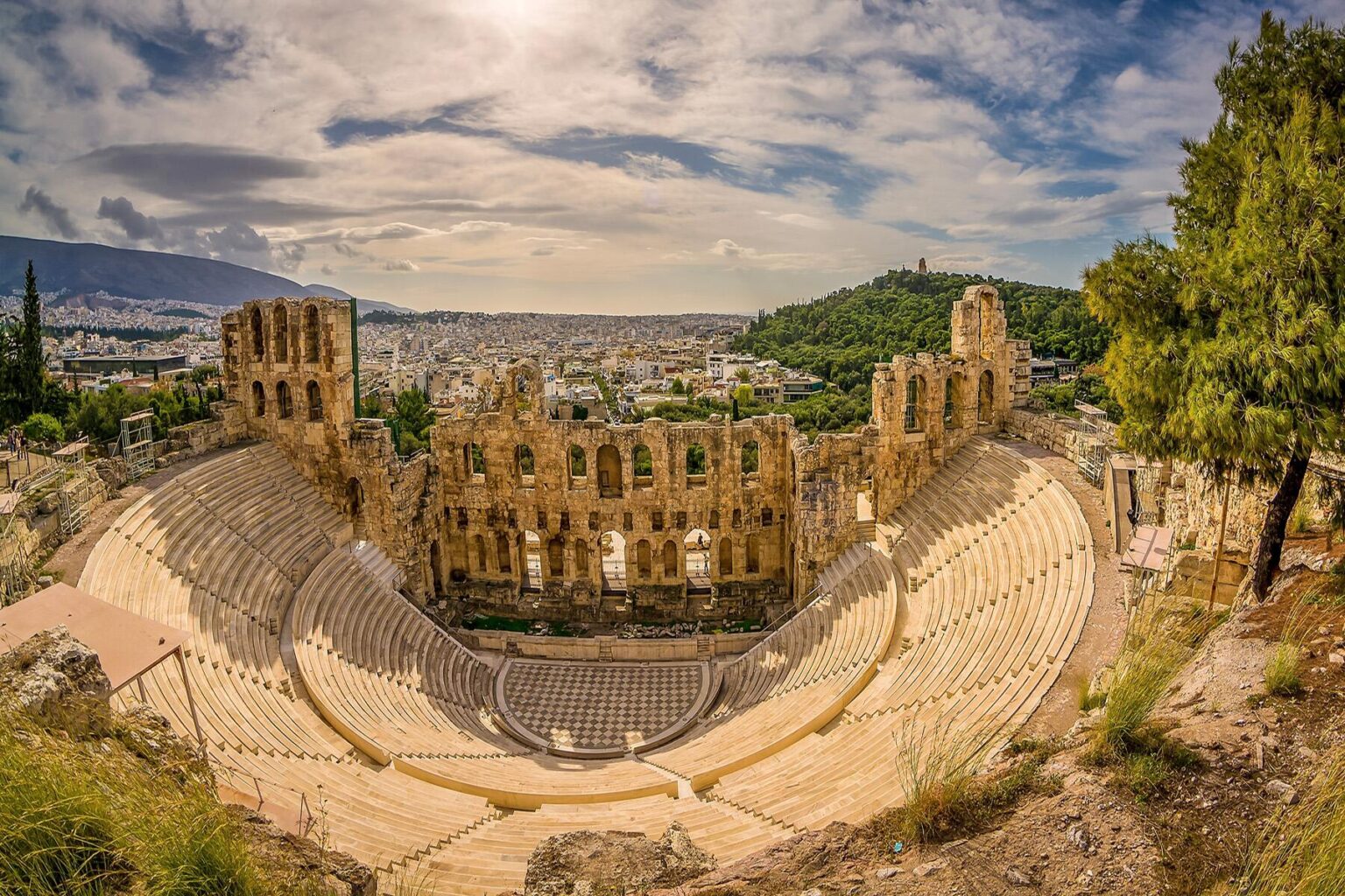 The Best Things to Do in Athens, Greece (and Top Things to Avoid) The Best Things to Do in Athens, Greece (and Top Things to Avoid)