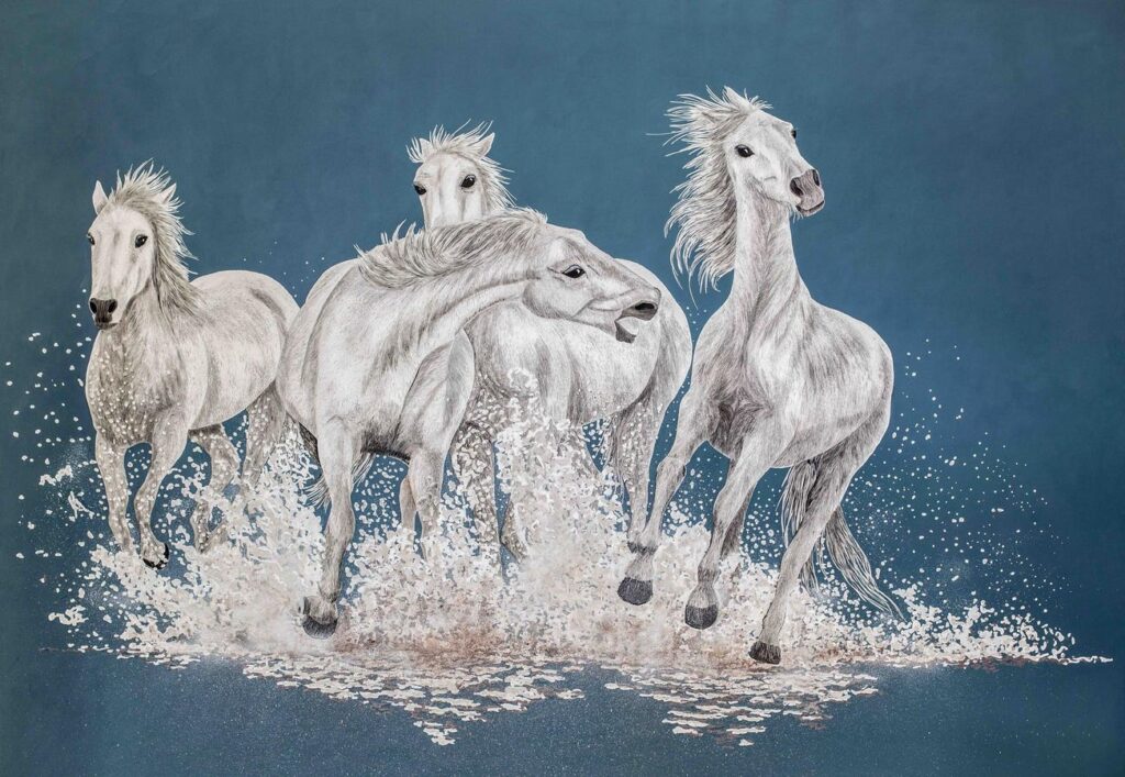 This New Zealand Artist Sculpts Animals From Layers Of Paint