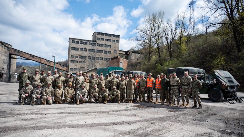 MDNG and AFBiH pose for group photo during convoy operation, Kakanj, BiH