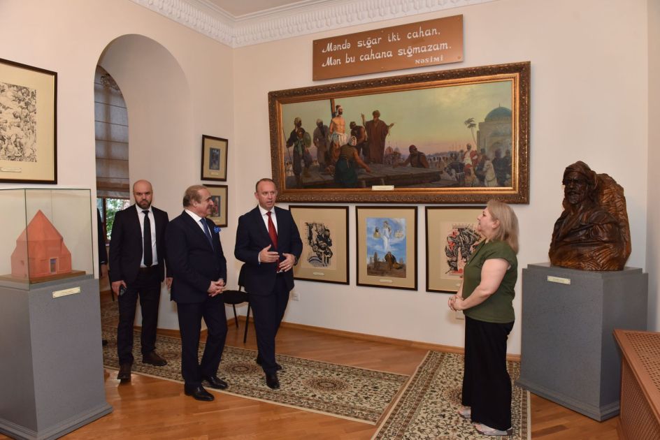 President of Assembly of North Macedonia visits Nizami Museum of Azerbaijani Literature [PHOTOS] - Gallery Image