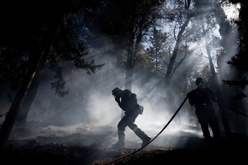 Greece declares emergency on Chios over wildfires Greece declares emergency on Chios over wildfires