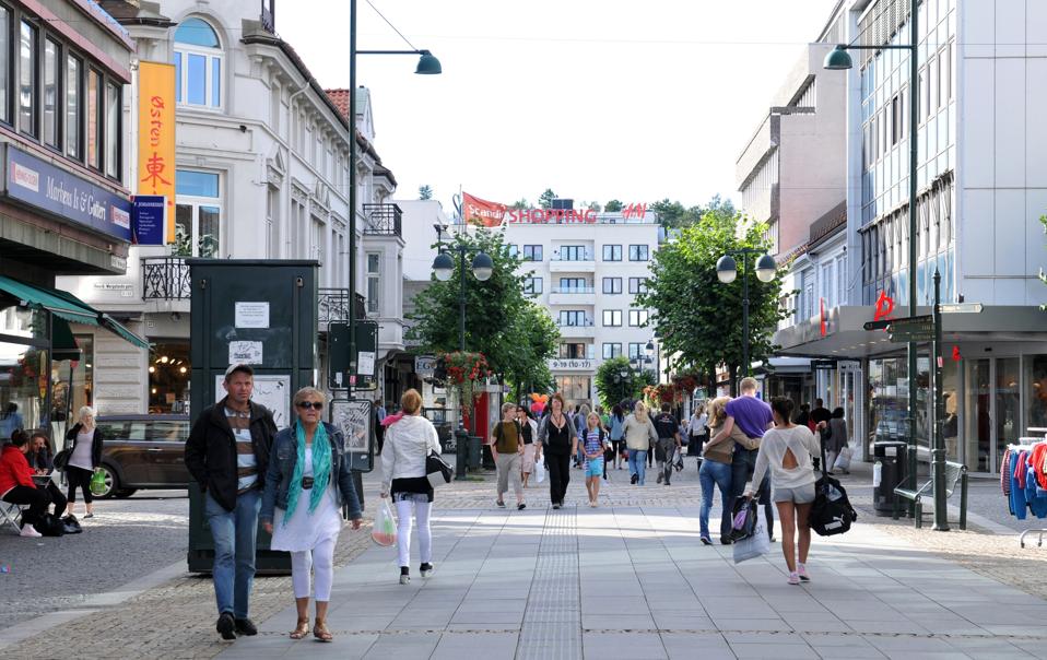 Photo of a pedestrian zone in Norway