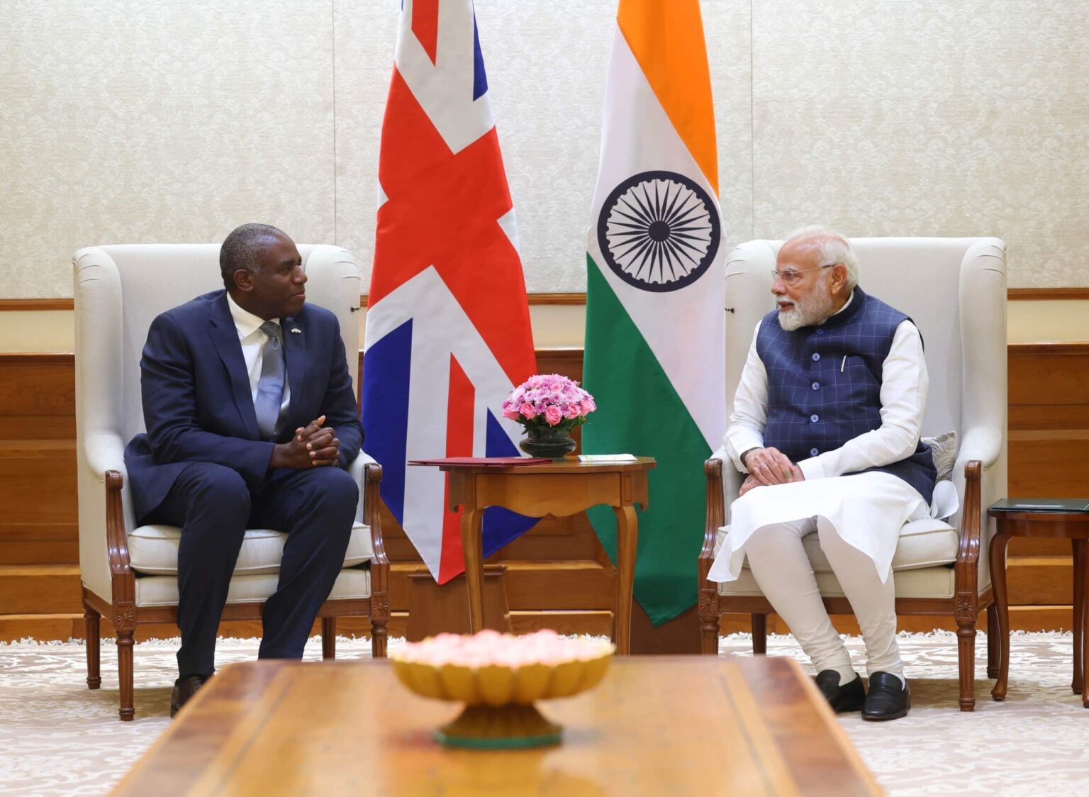 UK Foreign Secy Meets PM Modi, Expresses Support For India's Fight Against Cross-Border Terrorism | India News