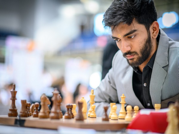 Gukesh Gets Even With Carlsen, Beats the World No.1 in Norway Chess