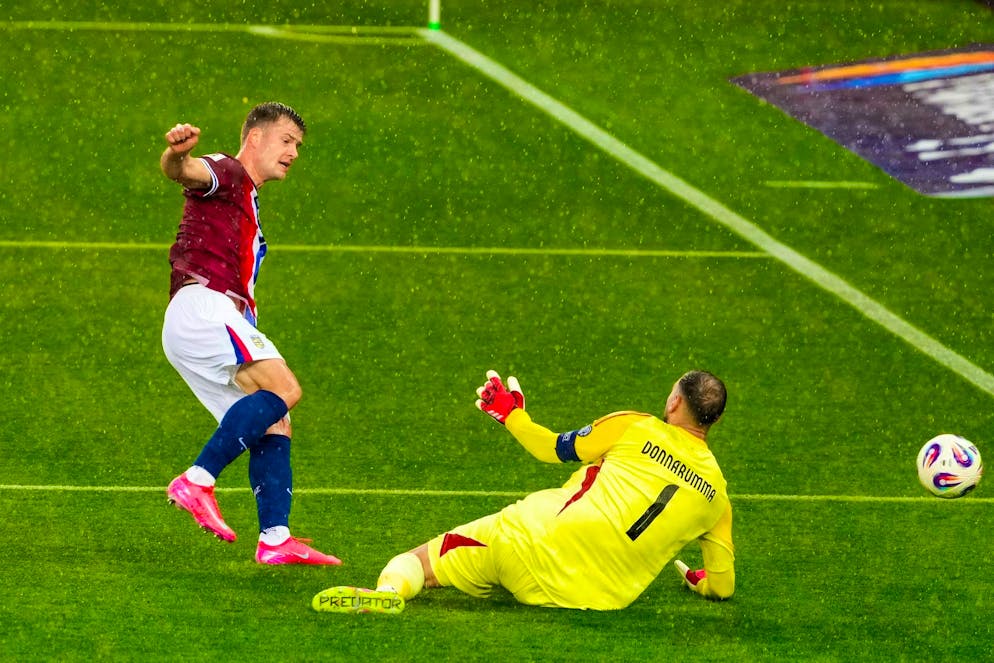 Hope for the DFB team: Haaland and Norway outplay Italy - Gallery. Alexander Sorloth from Atletico Madrid scored Norway's opening goal.