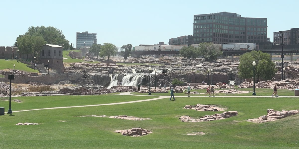Dangerous heat leads to health safety concerns