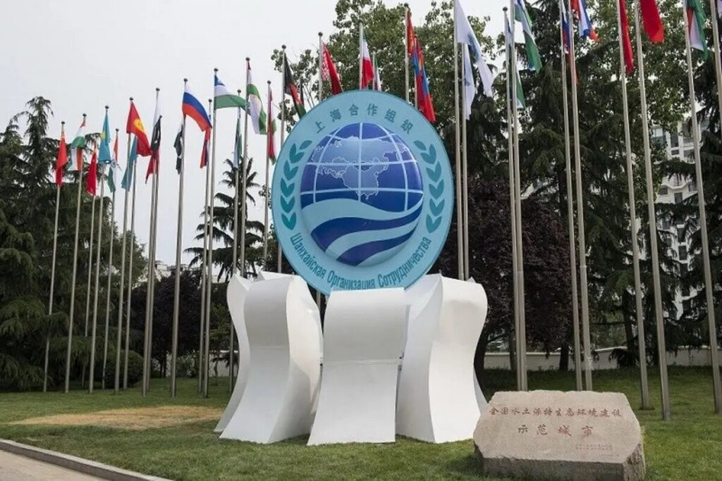Iran hails Shanghai co-op bank proposal as key step toward de-dollarization Iran hails Shanghai co-op bank proposal as key step toward de-dollarization