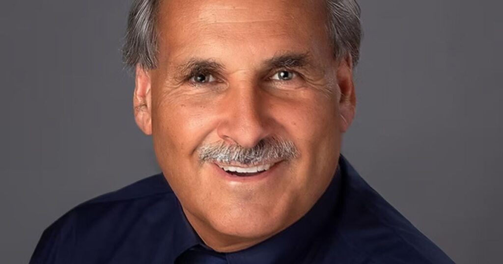 Local playwright reflects on career | Arts & Entertainment