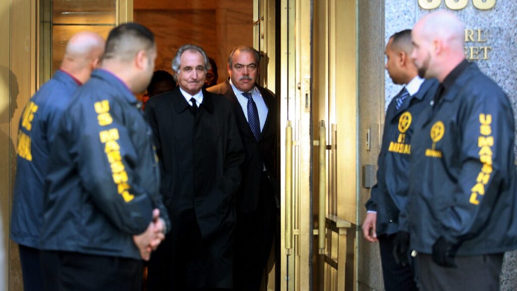 Bernie Madoff Ponzi scheme victims secure $498M in latest settlement Bernie Madoff Ponzi scheme victims secure $498M in latest settlement
