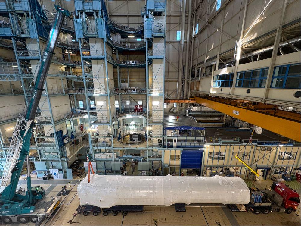 Themis - European reusable rocket demonstrator assembled.