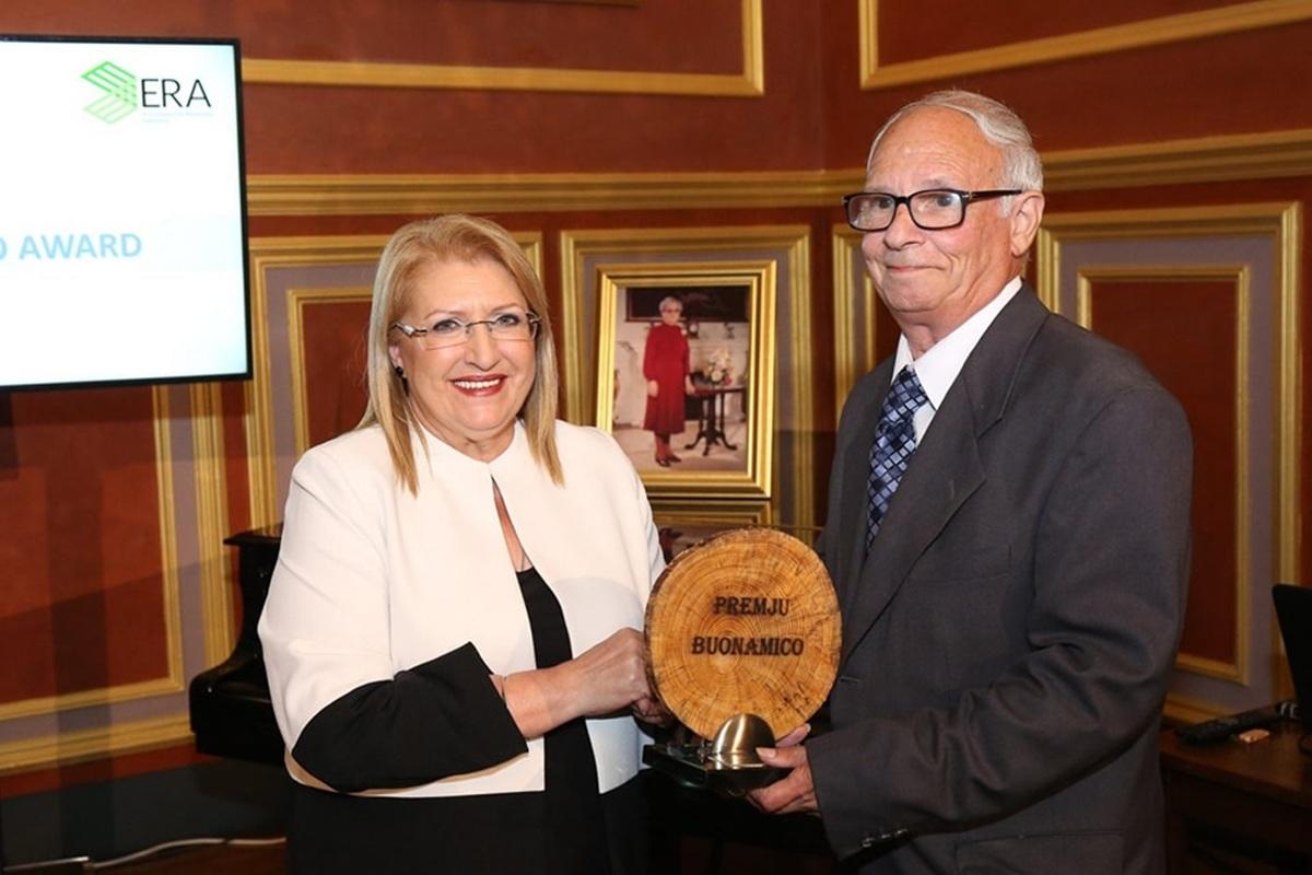 Edwin Lanfranco receiving the ERA Buonamico Award from President Emeritus Marie Louise Coleiro Preco. Photo: ERA/Facebook