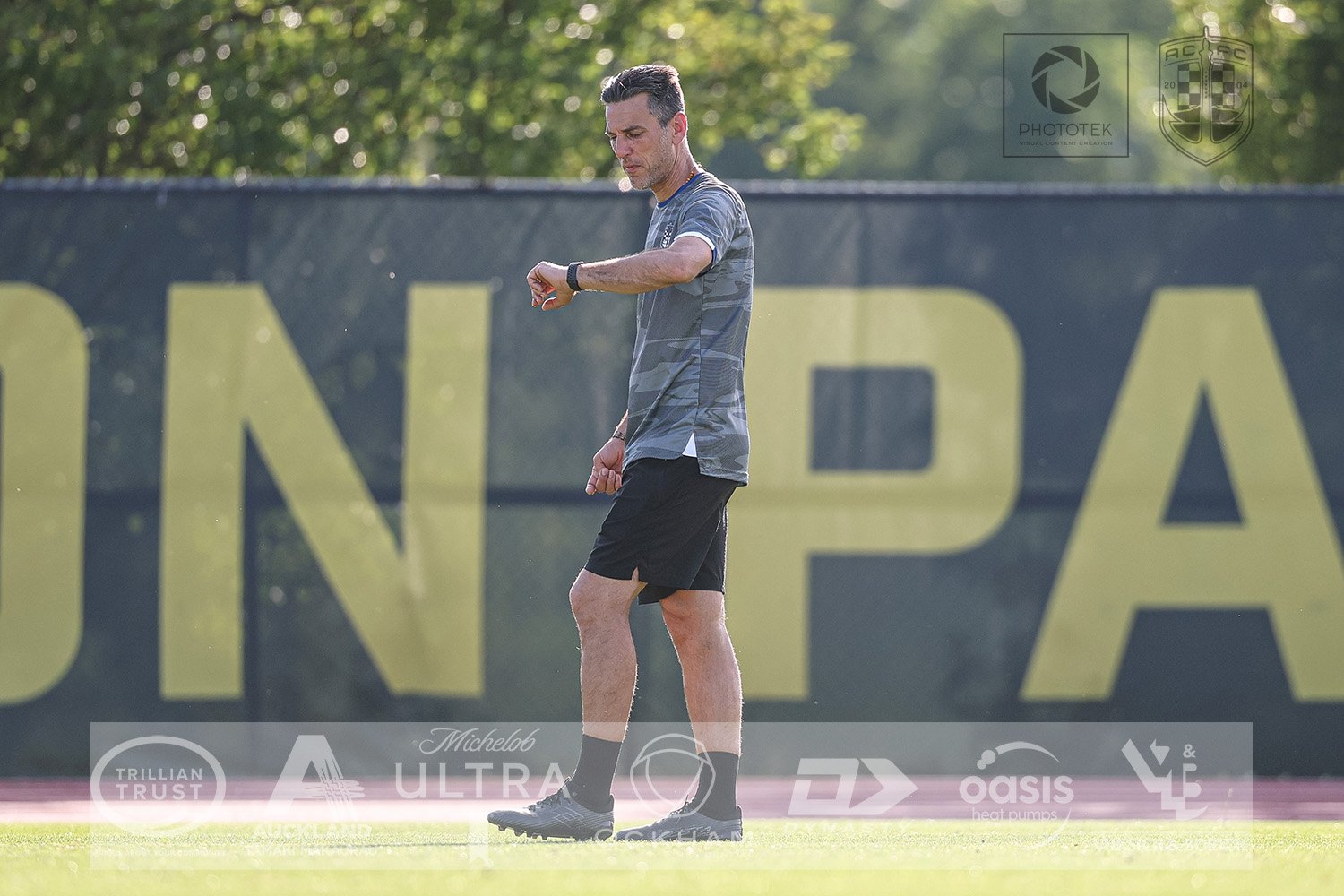 Ivan Vicelich.
