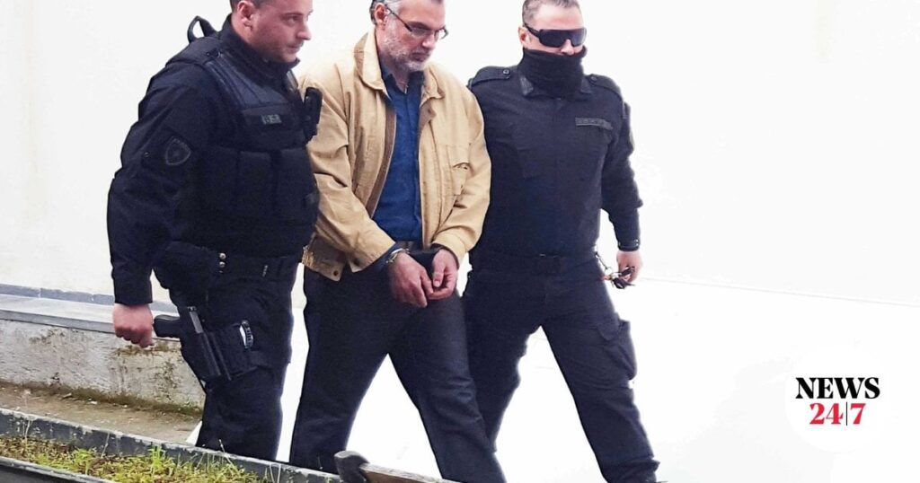 Grigoropoulos Murder: Life noon in Korkonea [ Το Μικτό Ορκωτό Εφετείο Λαμίας, απέρριψε τη χορήγηση του ελαφρυντικού του πρότερου σύννομου βίου που τον είχε οδηγήσει εκτός φυλακής το 2019. ]