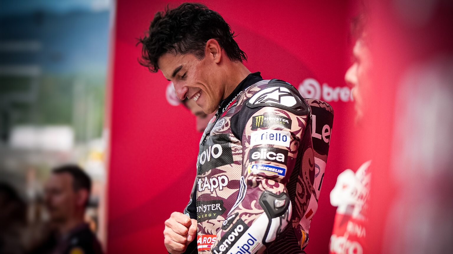 Marquez magical at Mugello after sensational opening laps