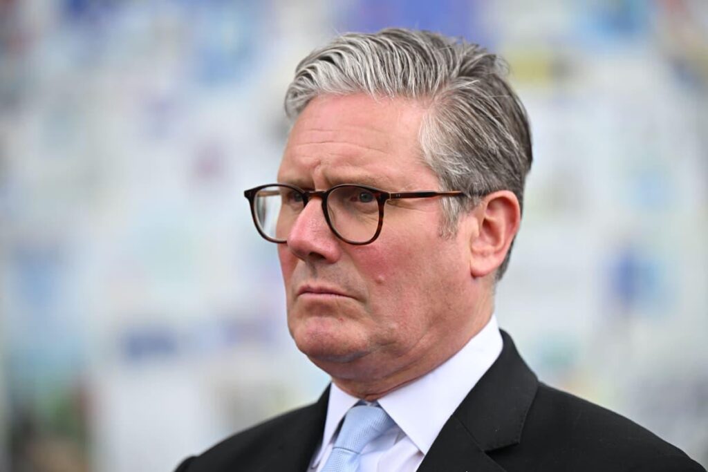 Labour councillors defect to Greens as support for Starmer's party plunges