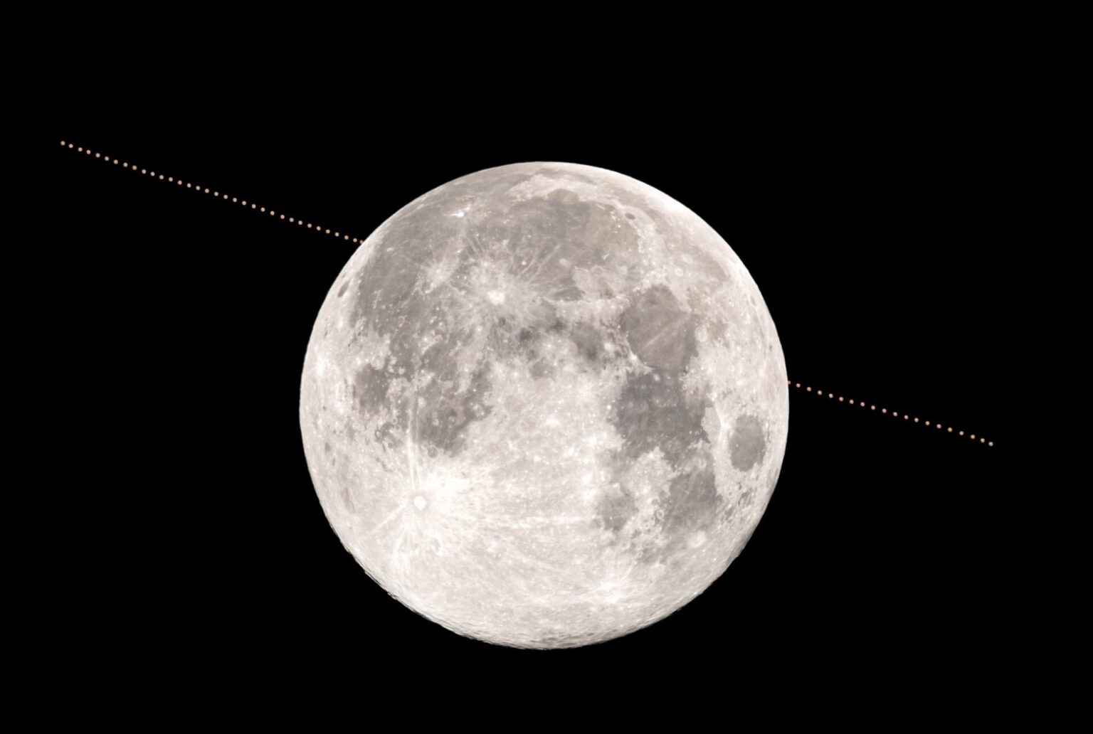 Nuclear rocket engine for Moon and Mars - The European Space Agency commissioned a study on European nuclear thermal propulsion that would allow for faster missions to the Moon and Mars than currently possible
