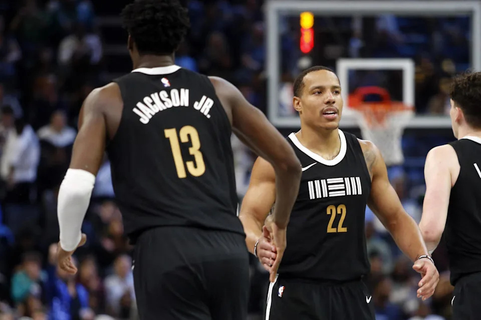 Memphis Grizzlies center Jaren Jackson Jr. (13) reacts with Desmond Bane (22) © Petre Thomas-Imagn Images
