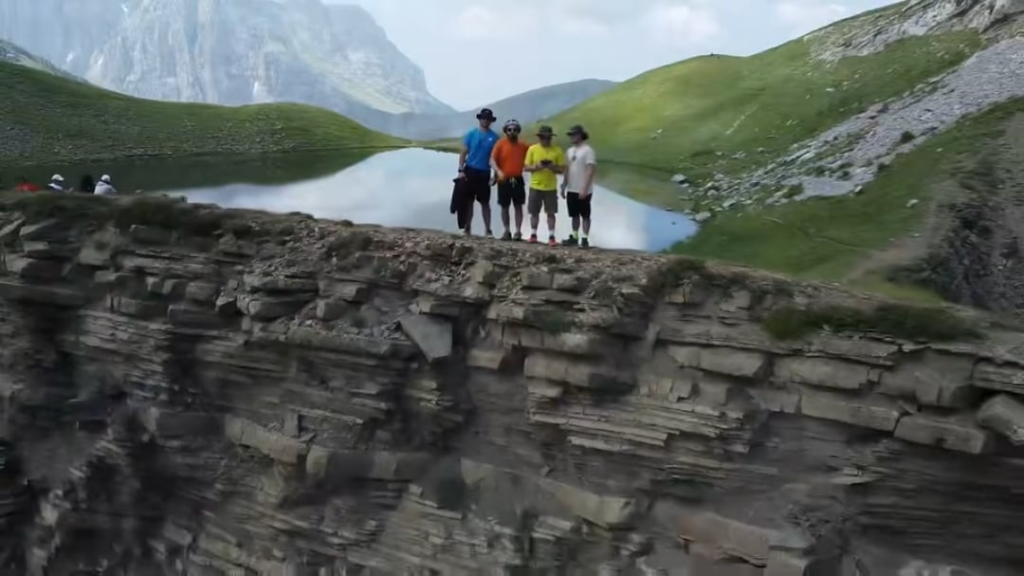 Tymfi dragon lake, Greece