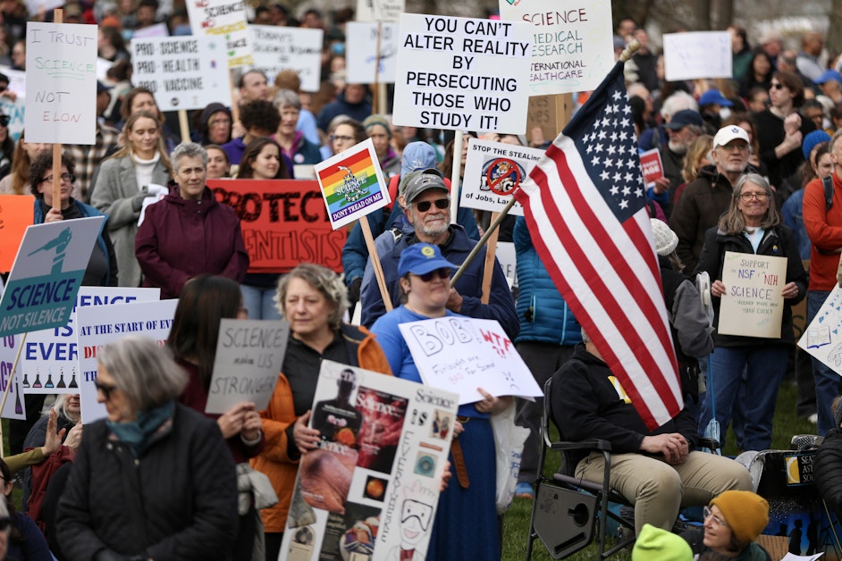 Judge un-freezes environmental justice funds for Northwest