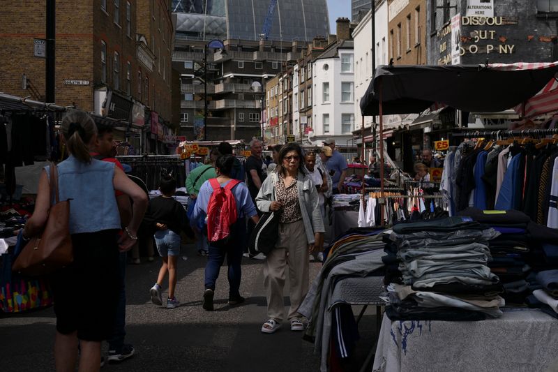 UK regulator gives thumbs down to household wealth statistics UK regulator gives thumbs down to household wealth statistics