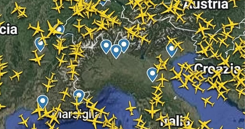 Radar failure. ENAV, air traffic returns to normal after Tilt hours. Over 300 deleted flights