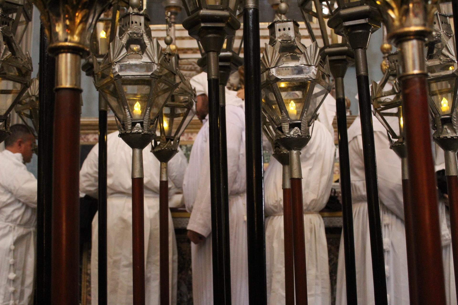 Good Friday procession preparations in Mosta. Photo: Katja Zahra Camilleri via Wikimedia Commons CC by SA