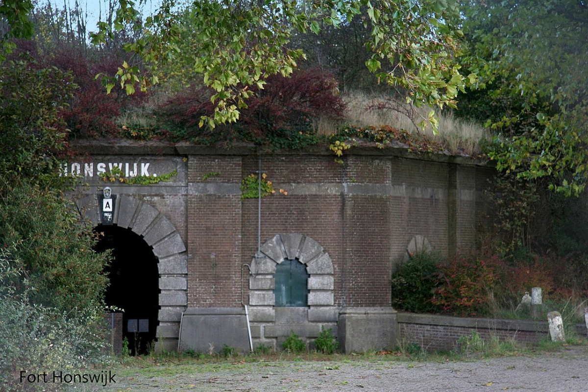 fort honswijk island schalkwijk netherlands