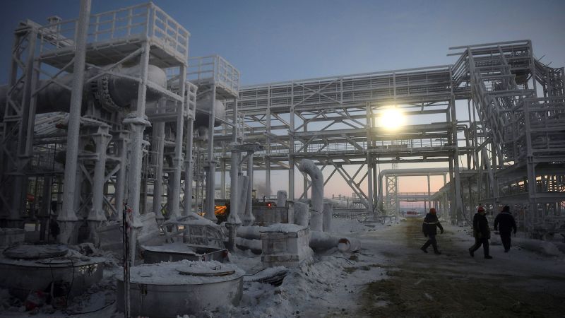 Europe takes a big step toward banning Russian oil and gas as Ukraine war drags on