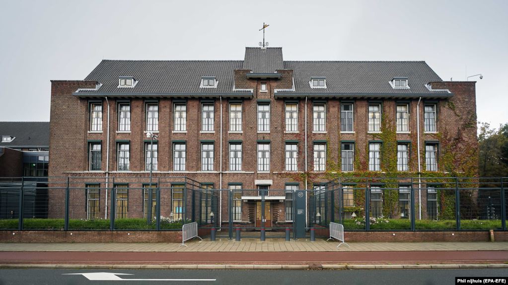 War crimes sentences, differences between courts in Kosovo and the Special Court