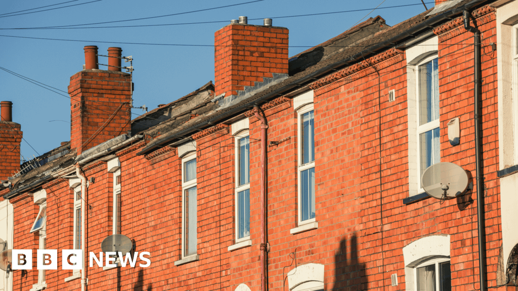 Labour to shift council funding to poorer areas