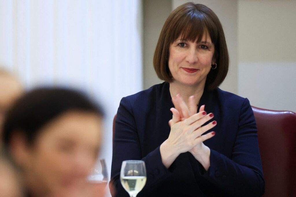 Living standards warning: 'the decade looks bleak'