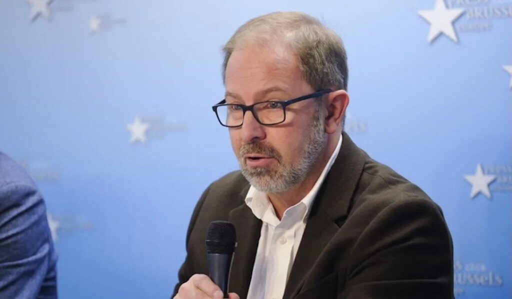 Hackers impersonating US government compromise email account of prominent Russia researcher