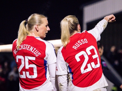 Alessia Russo scores but Lionesses defeated by Spain; Stina Blackstenius hits hat-trick for Sweden Alessia Russo scores but Lionesses defeated by Spain; Stina Blackstenius hits hat-trick for Sweden