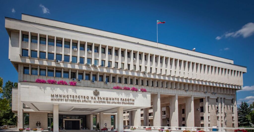 Bulgaria’s Foreign Ministry issues advisories, PM, President hold emergency meetings – The Sofia Globe