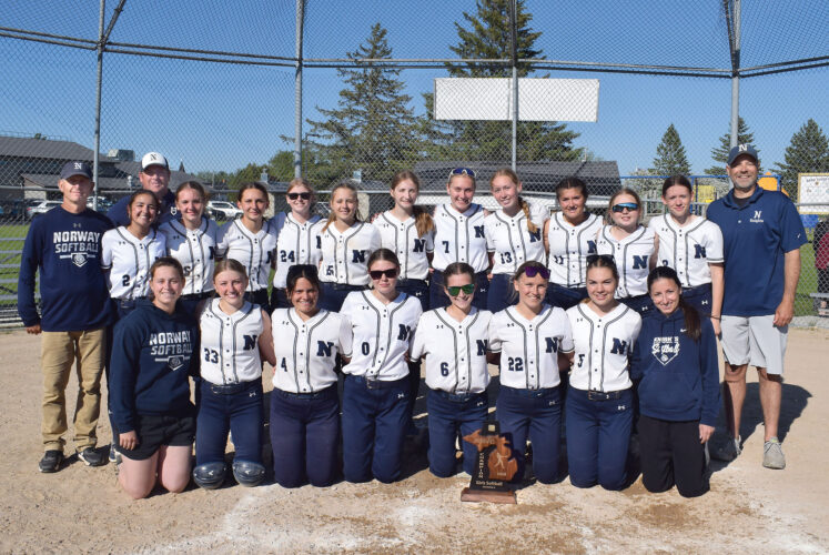 Norway softball advances | News, Sports, Jobs