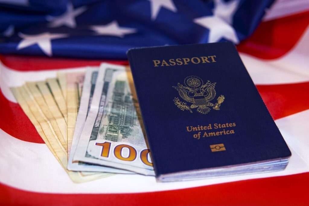 Americans to Lead Greece’s Tourism Spending in 2025, Visa Study Finds Americans to Lead Greece’s Tourism Spending in 2025, Visa Study Finds