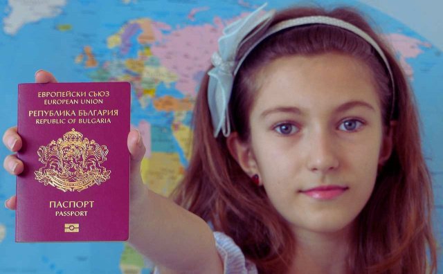 Bulgaria: Nearly a Quarter Million Macedonians Are Now Bulgarian Citizens - Here’s Why