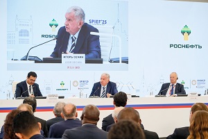 Sechin Advocates Increasing Dividend Payments in Favor of the Russian Federation to Reduce Budget Risks
