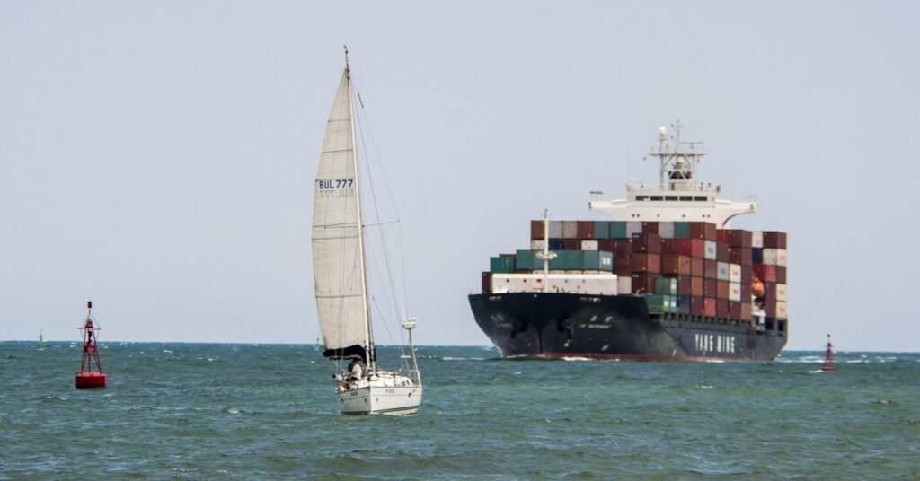 Bulgaria’s exports in January – April 2025 down 4.8%, imports up 4.8% y/y – The Sofia Globe