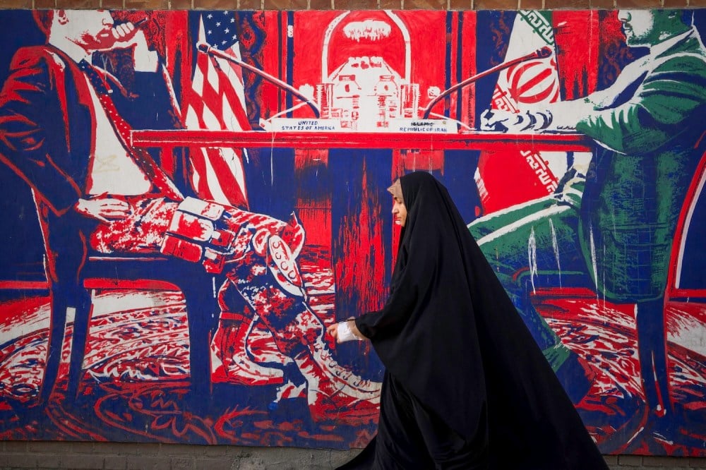 Democrats Should Support Trump’s Pursuit of a New Nuclear Deal With Iran Democrats Should Support Trump's Pursuit of a New Nuclear Deal With Iran