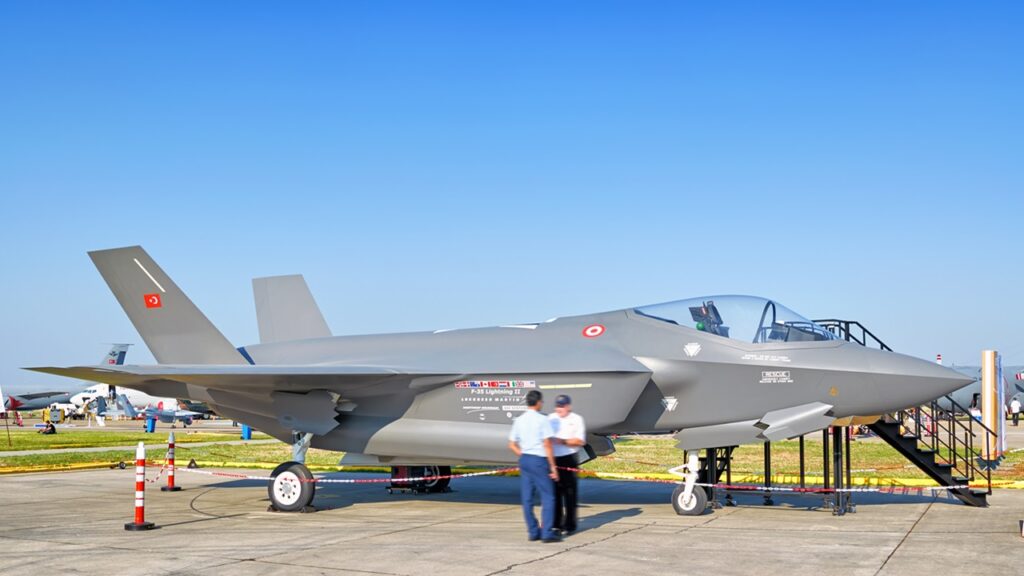 Turkey Is Still Trying to Get Back Into the F-35 Fighter Program An F-35 Lightning II with Turkish markings.