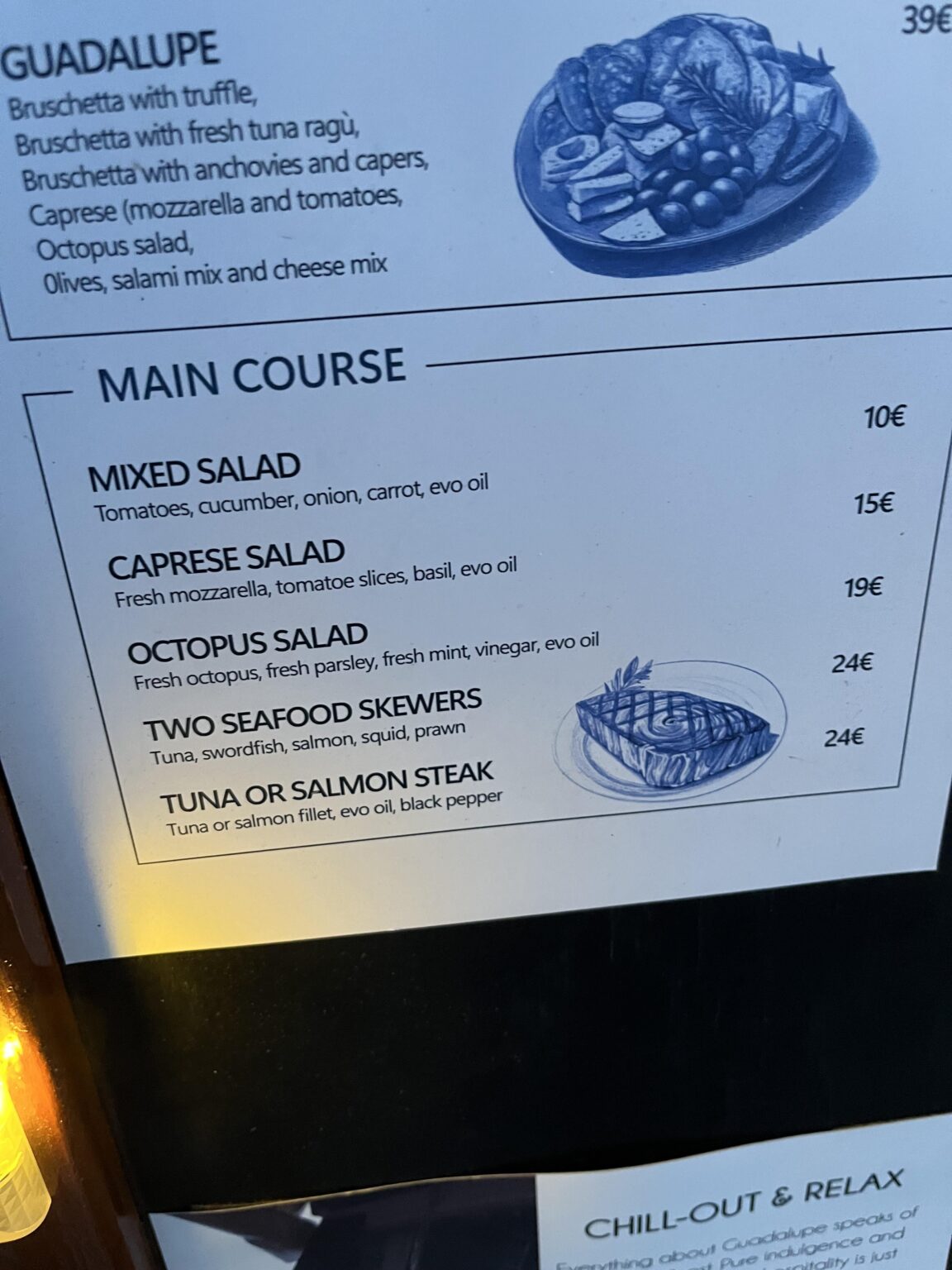 10€ for the most basic salad is insane